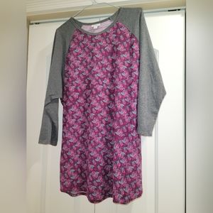 LulaRoe Randy Baseball Shirt